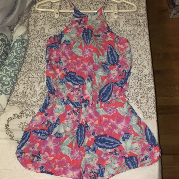AE Tropical Print Romper - Picture 2 of 4